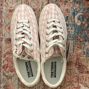 Tretorn Pink Checkered Lace-Up Sneakers